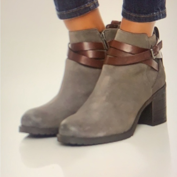 Sam Edelman Shoes - Sam Edelman Women's Hannah Brown Suede Buckle Ankle Boot Size 8